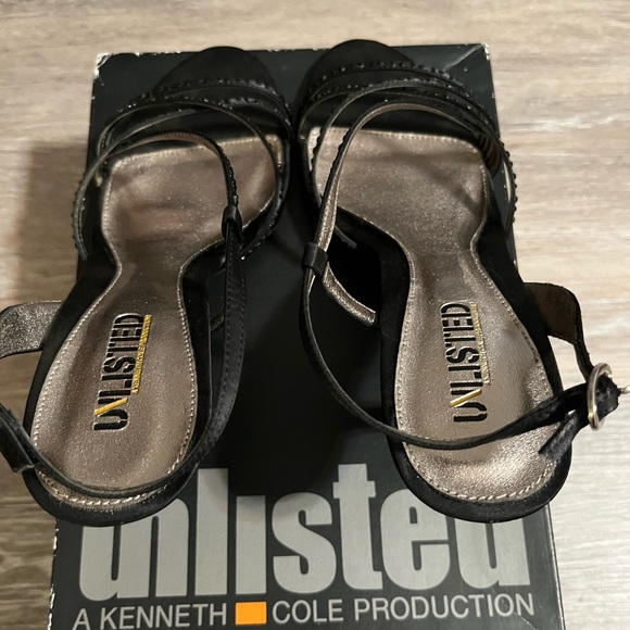 EUC Unlisted Heels - Picture 2 of 5